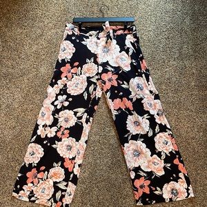 Roxy size large. Brand new with tags. Never worn